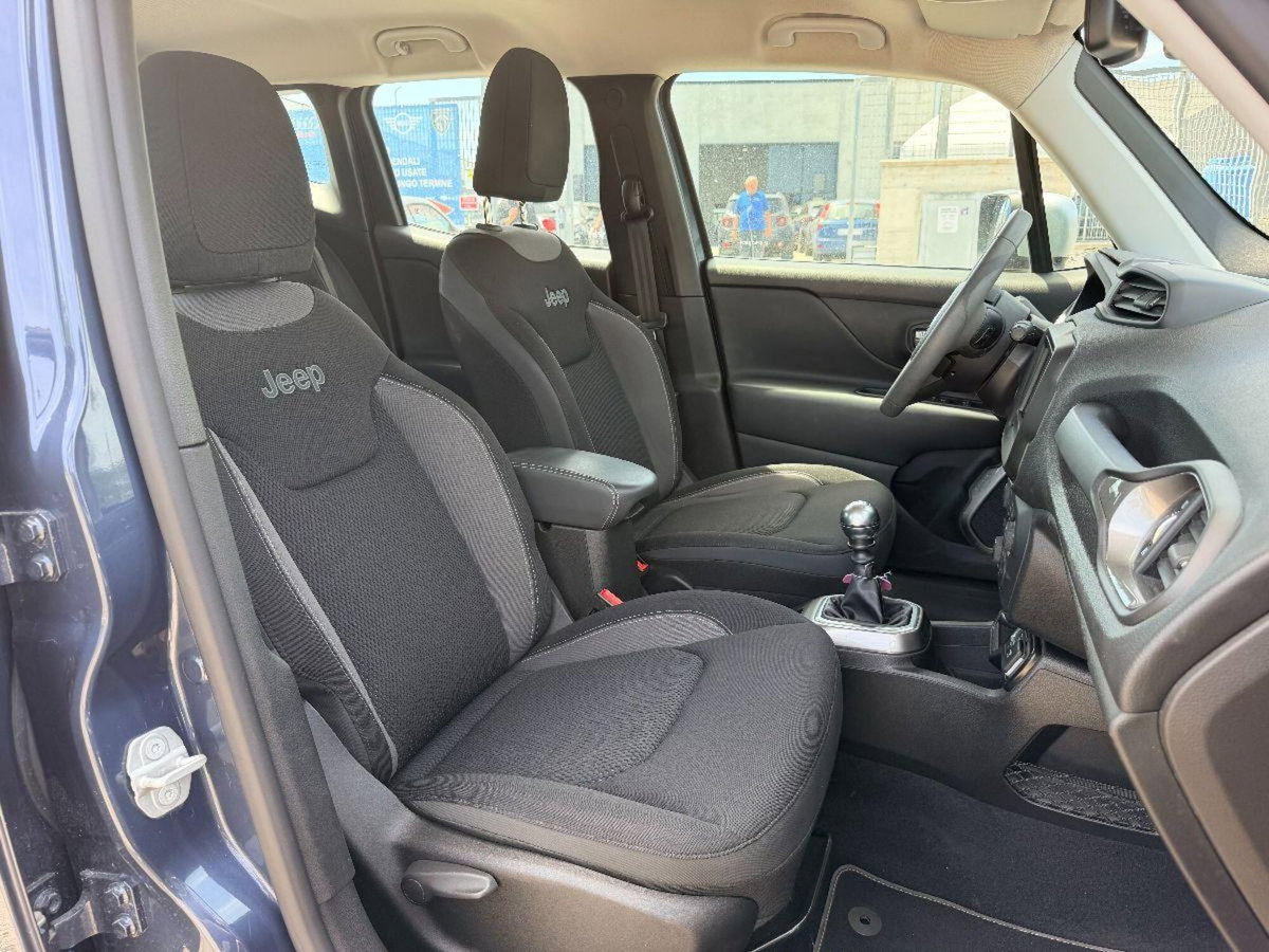 Jeep Renegade 1.6 Mjt 130 CV Business (9)