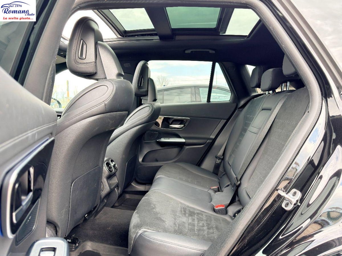Mercedes-Benz GLC SUV 220 d AMG Line Premium Plus 4matic auto (14)