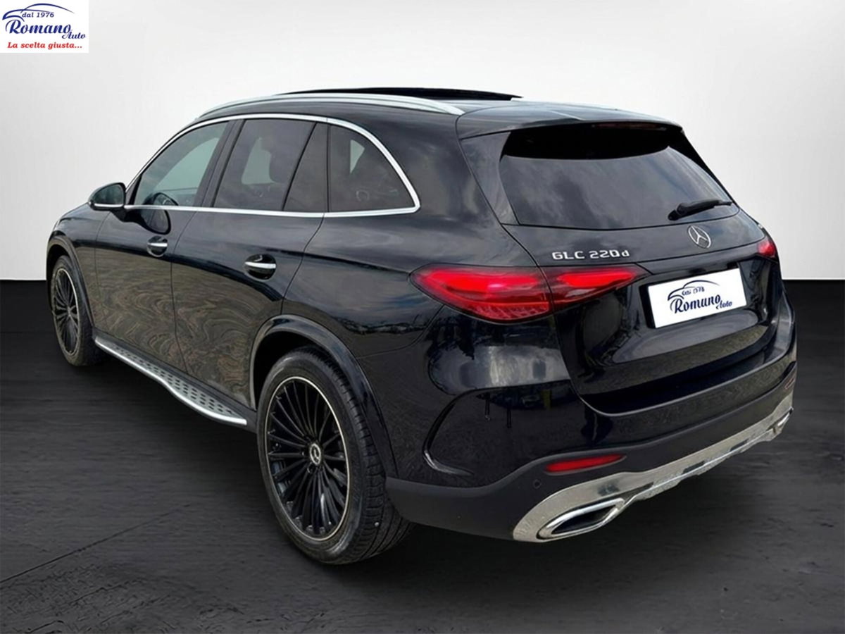 Mercedes-Benz GLC SUV 220 d AMG Line Premium Plus 4matic auto (5)