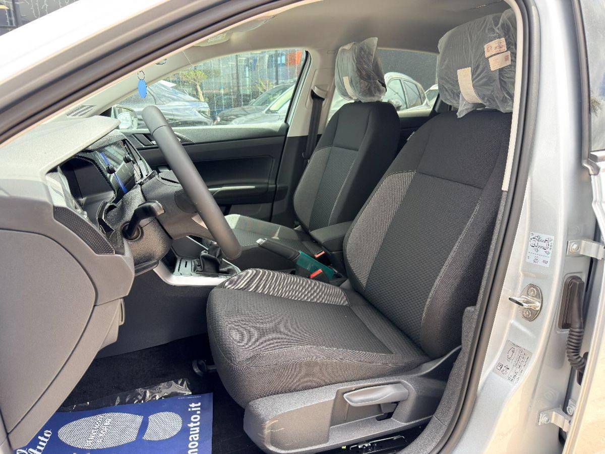Volkswagen Polo 1.0 tsi Edition 95cv (11)