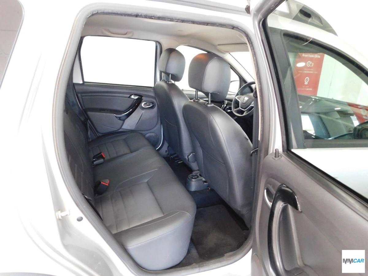 Dacia Duster 1.5 dCi 110 CV S&S 4x2 Serie Speciale Brave (7)