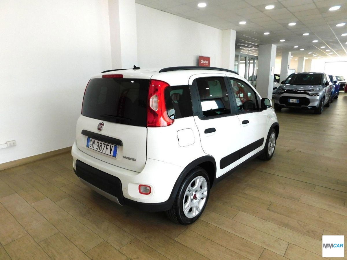 Fiat Panda Cross Cross 1.0 FireFly S&S Hybrid (3)