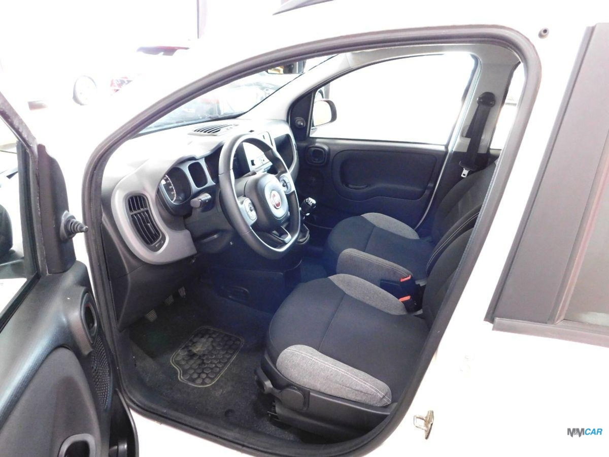 Fiat Panda Cross Cross 1.0 FireFly S&S Hybrid (9)