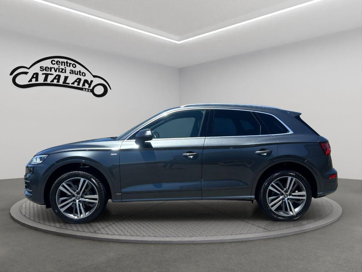 Audi Q5 40 TDI quattro S tronic S line plus (2)