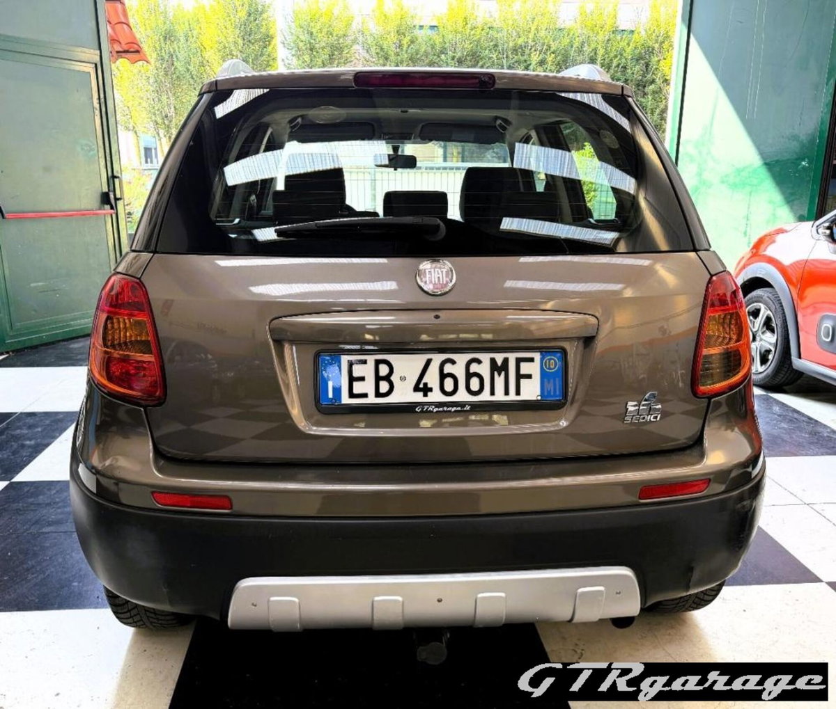 Fiat Sedici 2.0 MJT 16V DPF 4x4 Emotion (5)