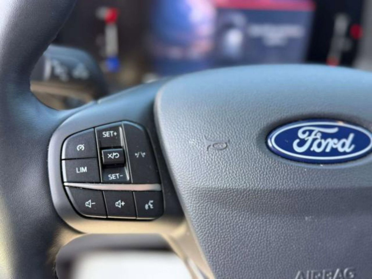 Ford Tourneo Courier 1.0 ecoboost 125cv Titanium powershift (12)