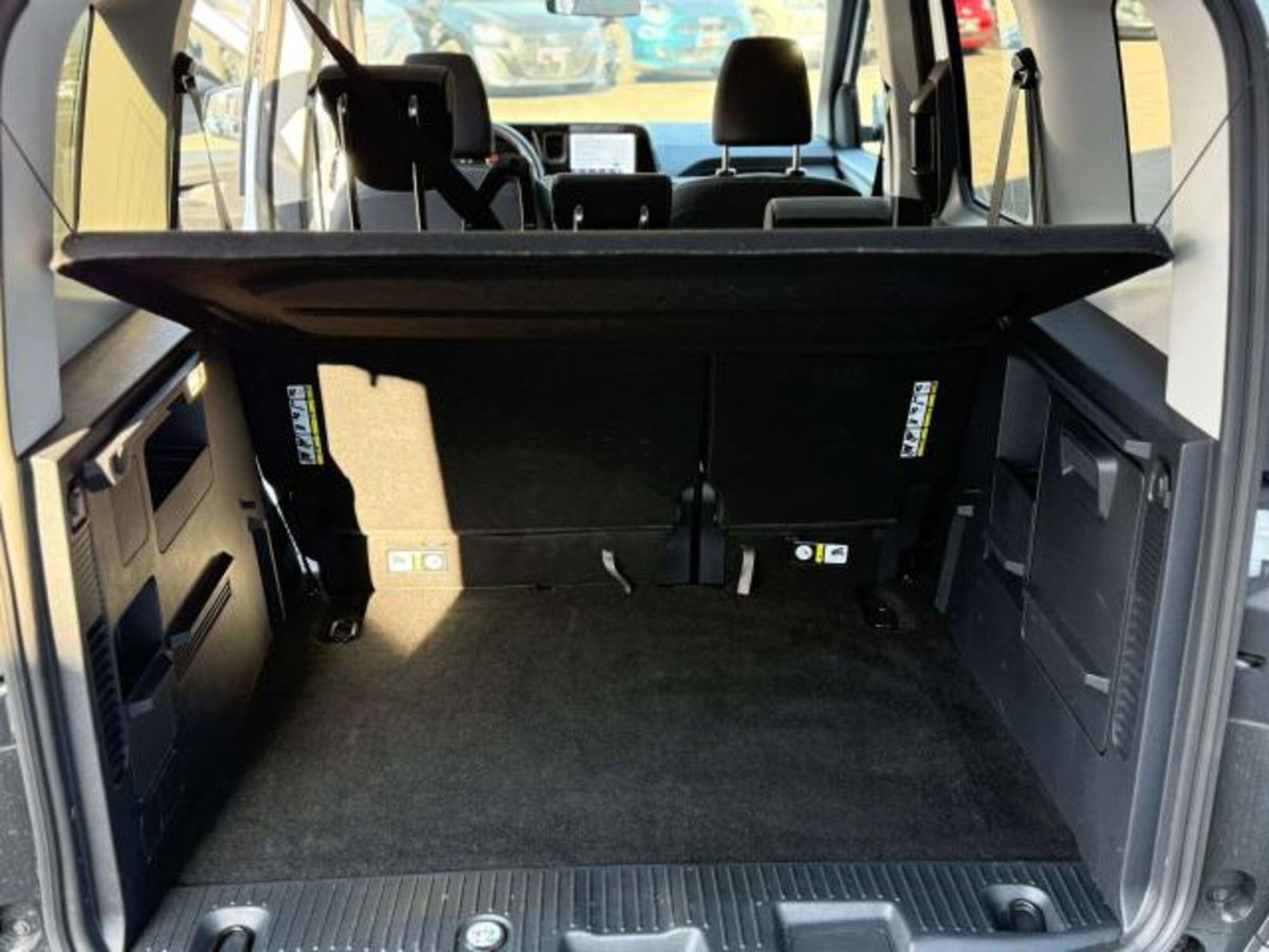 Ford Tourneo Courier 1.0 ecoboost 125cv Titanium powershift (15)
