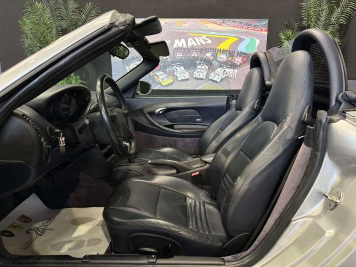 Porsche Boxster 2.7 (10)