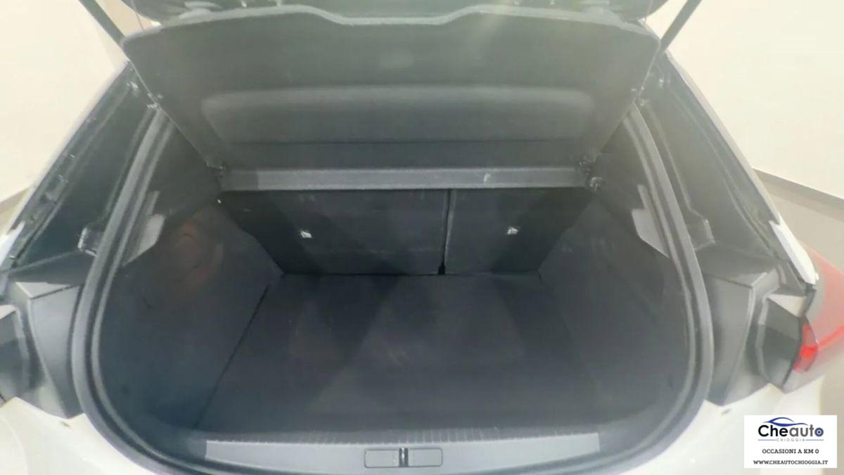 Opel Corsa 1.2 100 CV GS Line (18)