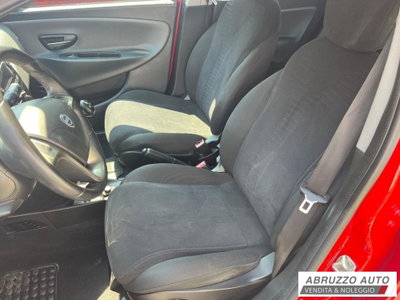 Lancia Ypsilon 1.3 MJT 16V 95 CV 5 porte S&S Platinum (9)