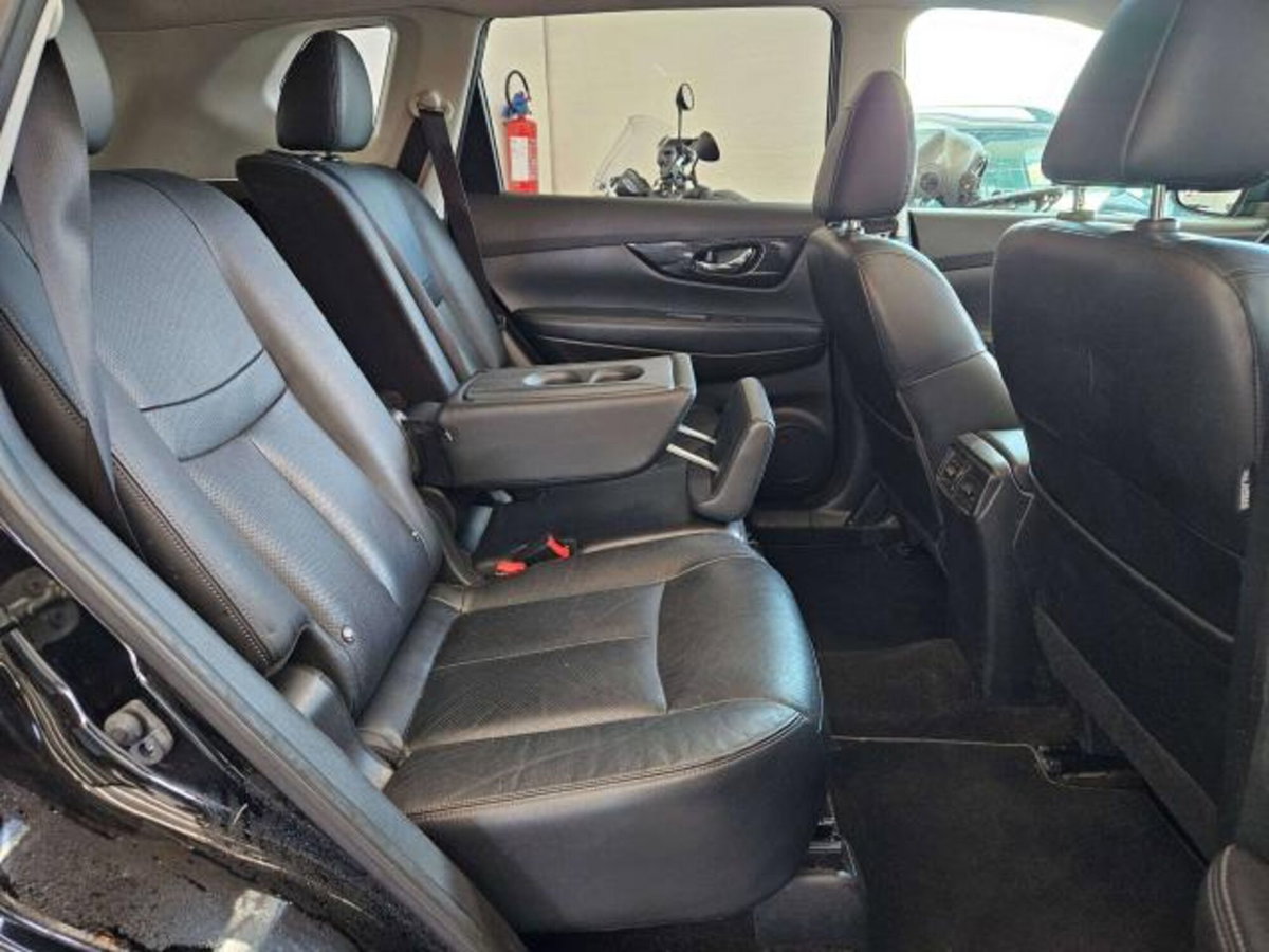 Nissan X-Trail 1.6 dCi 2WD Tekna (14)
