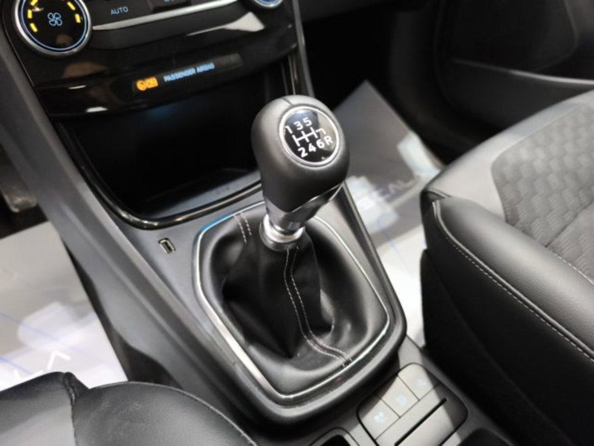 Ford Puma 1.0 EcoBoost Hybrid 125 CV S&S aut. Titanium Design (13)