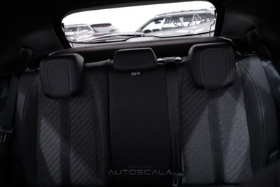 Peugeot 2008 1.2 hybrid Allure 145cv e-dcs6 (20)
