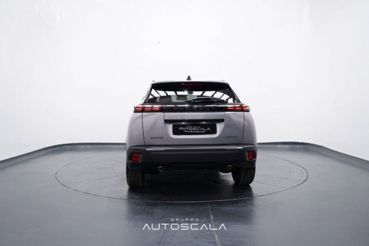Peugeot 2008 1.2 hybrid Allure 145cv e-dcs6 (5)
