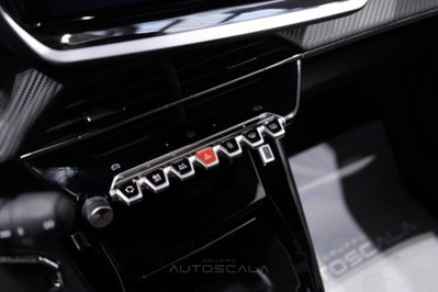 Peugeot 2008 1.2 hybrid Allure 145cv e-dcs6 (15)
