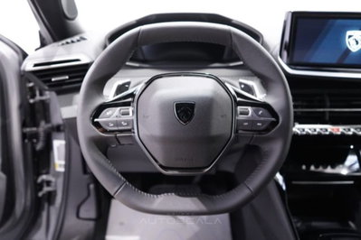Peugeot 2008 1.2 hybrid Allure 145cv e-dcs6 (12)