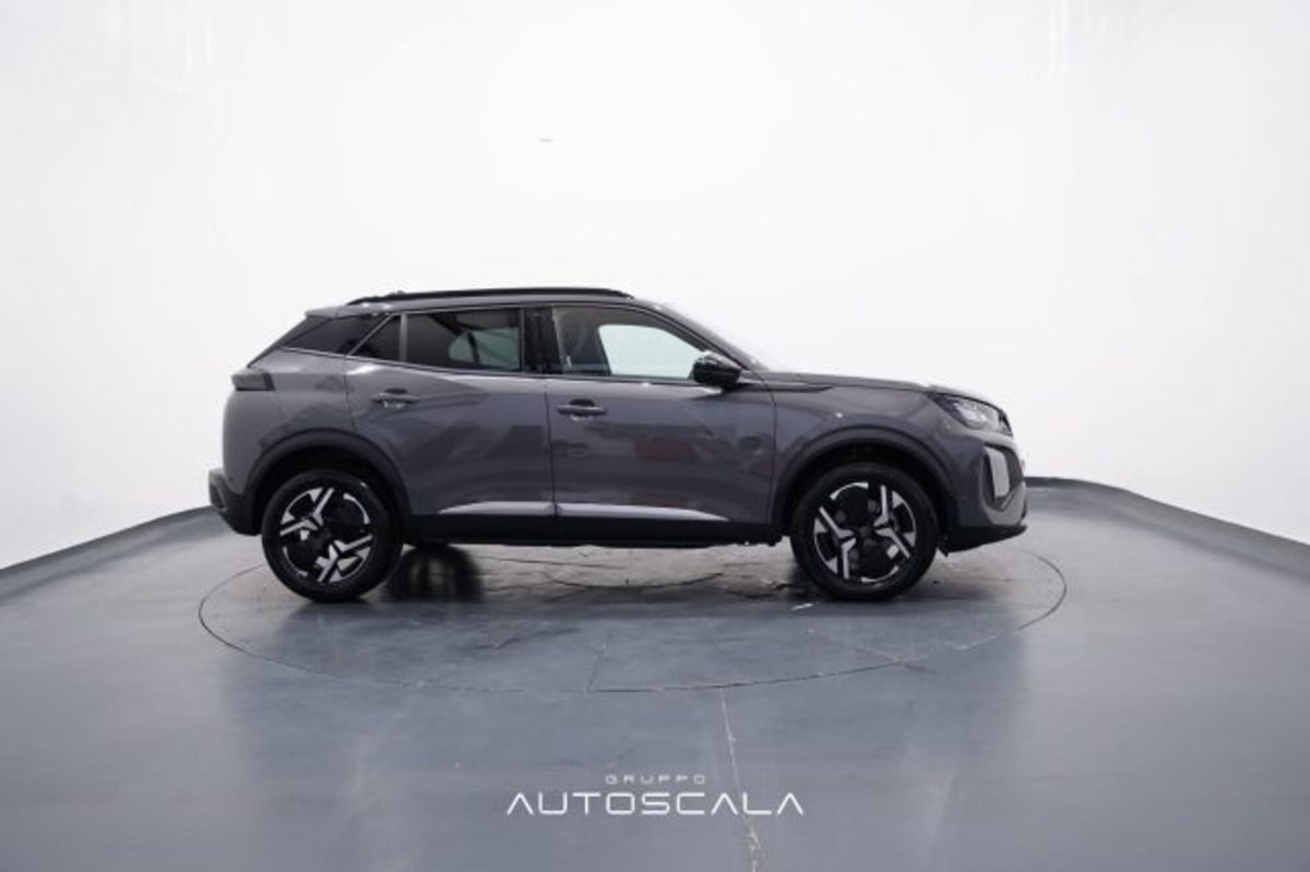 Peugeot 2008 1.2 hybrid Allure 145cv e-dcs6 (7)