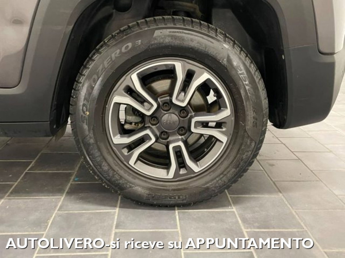 Jeep Renegade 1.6 Mjt 120 CV Longitude (5)