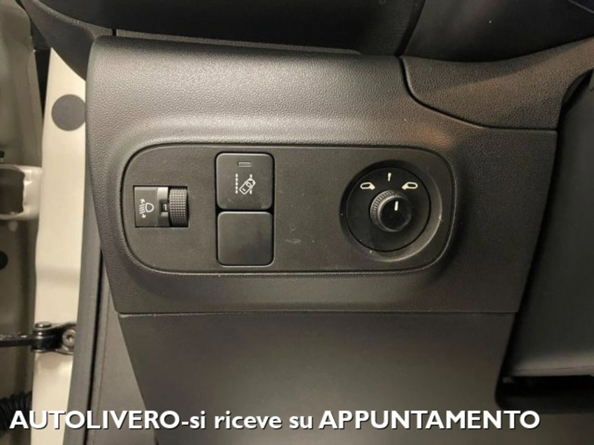 Citroen C3 BlueHDi 100 S&S C-Series (17)