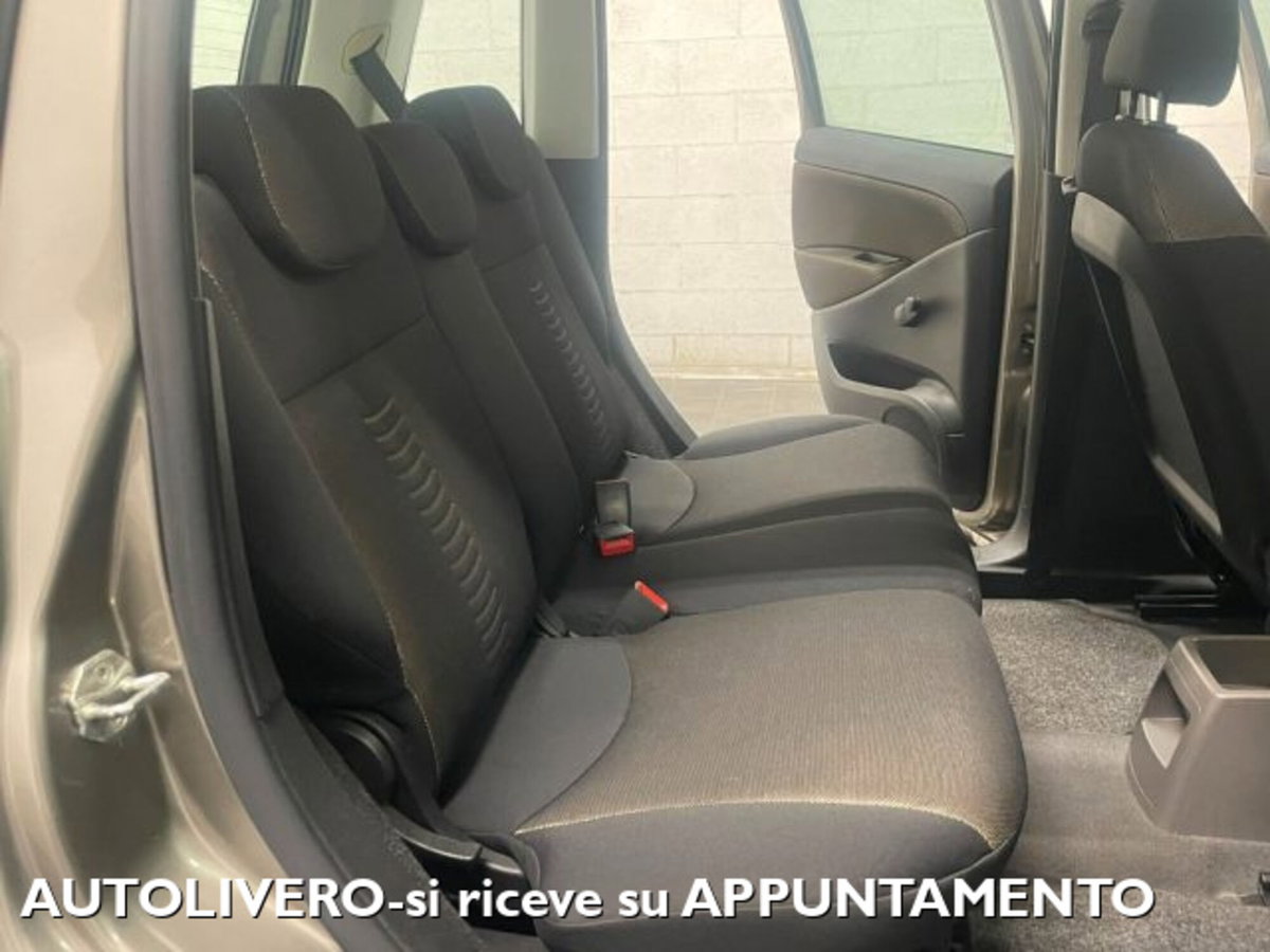 Fiat Idea 1.4 16V Active (11)