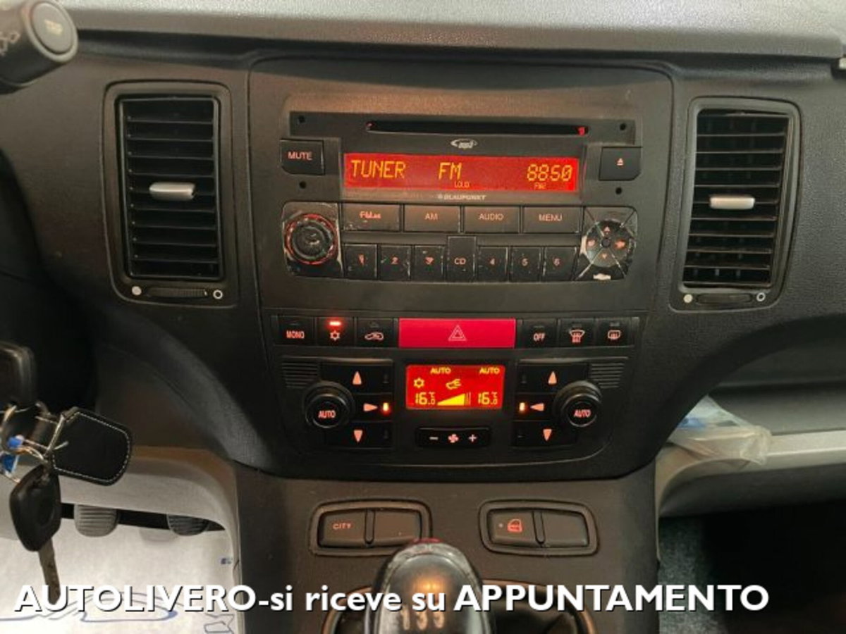 Fiat Idea 1.4 16V Active (14)