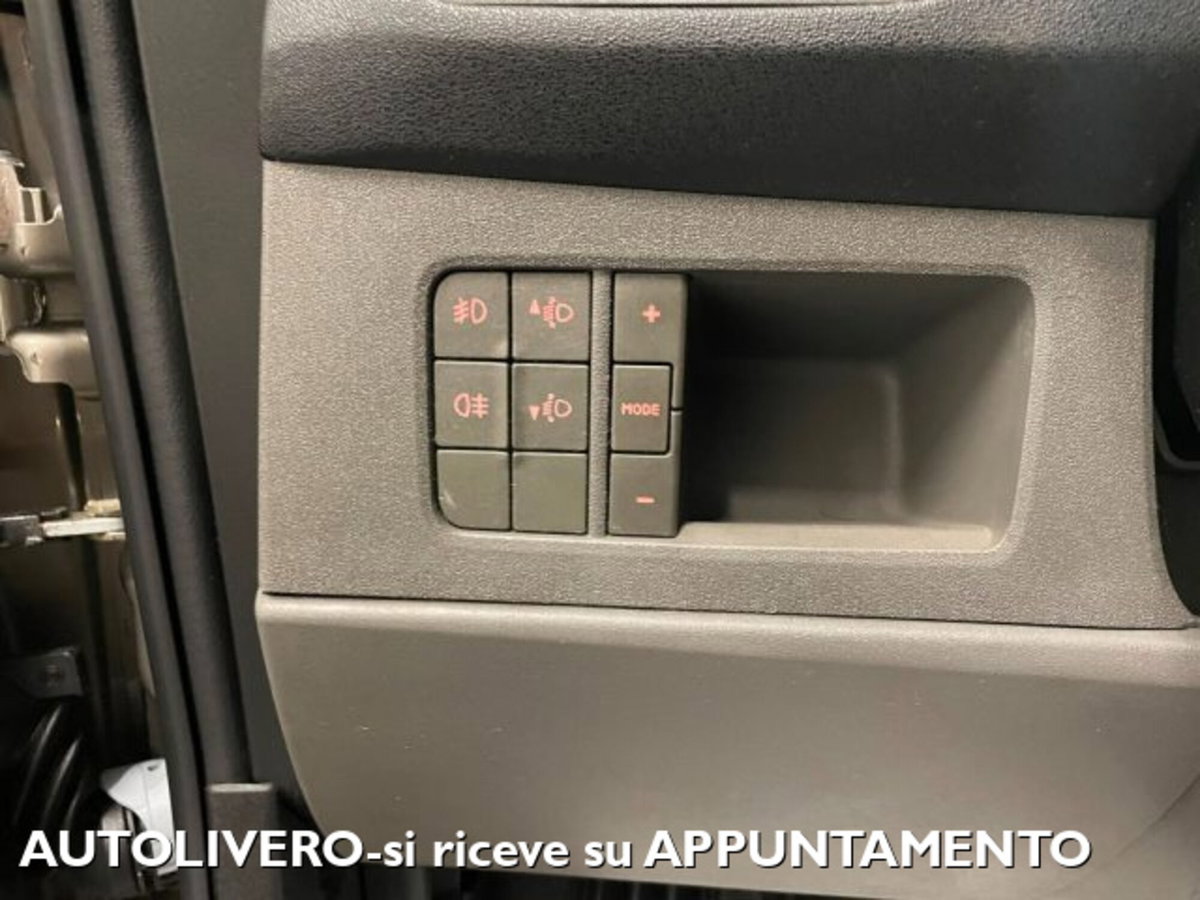 Fiat Idea 1.4 16V Active (17)