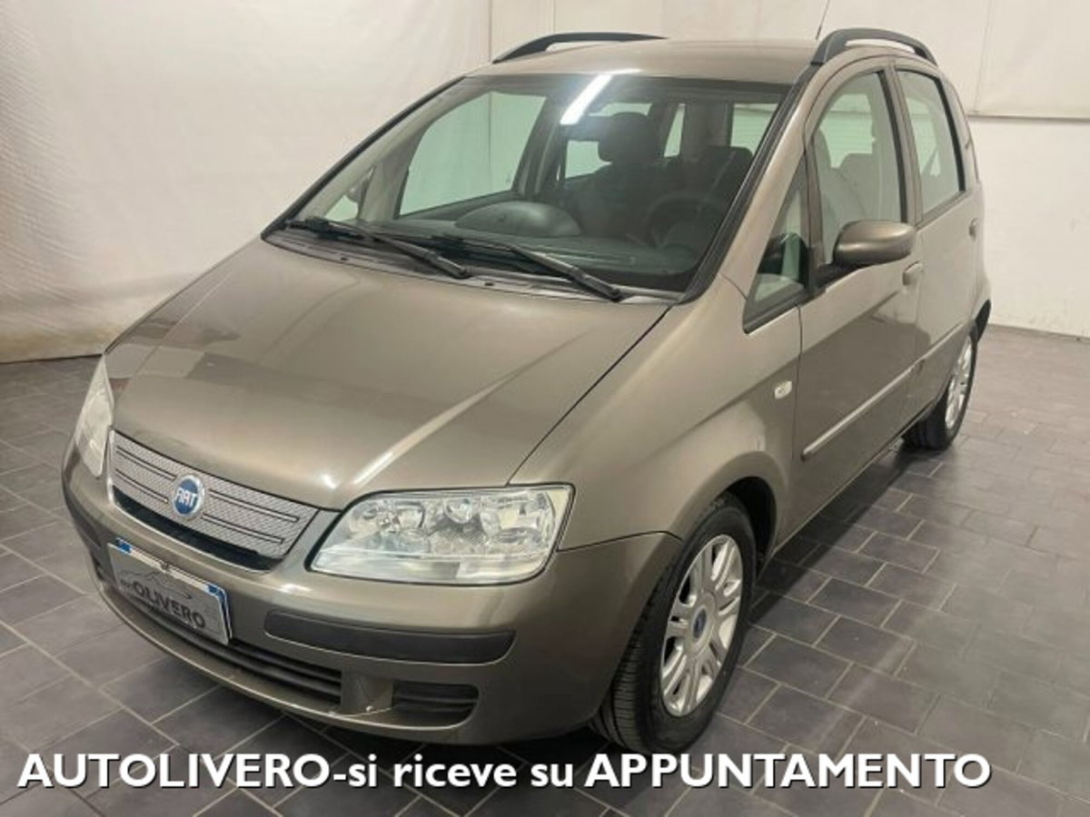 Fiat Idea 1.4 16V Active (2)