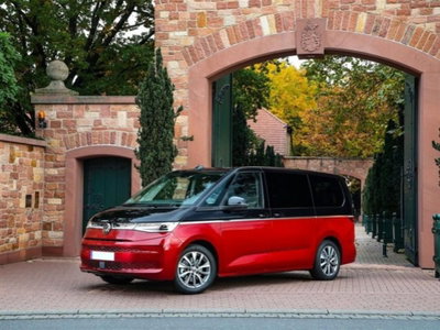 Volkswagen Multivan 1.4 TSI eHybrid Space usato