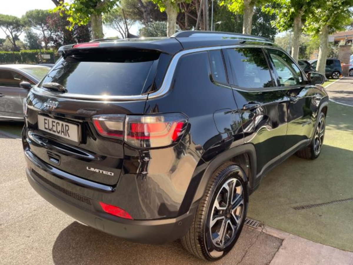 Jeep Compass 1.3 T4 190CV PHEV AT6 4xe Limited (4)