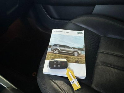 Land Rover Discovery Sport 2.0 TD4 150 CV HSE (17)