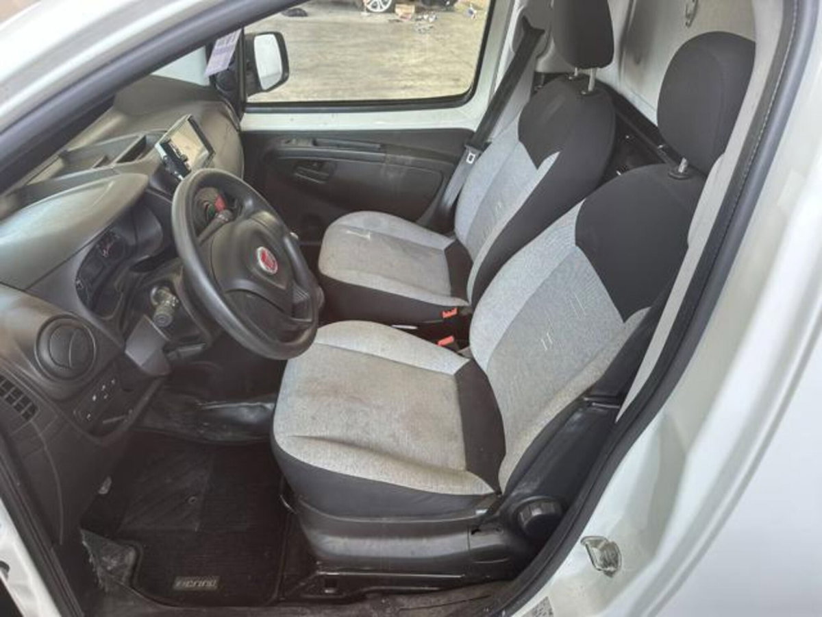 Fiat Fiorino 1.3 MJT 95CV Combinato (13)