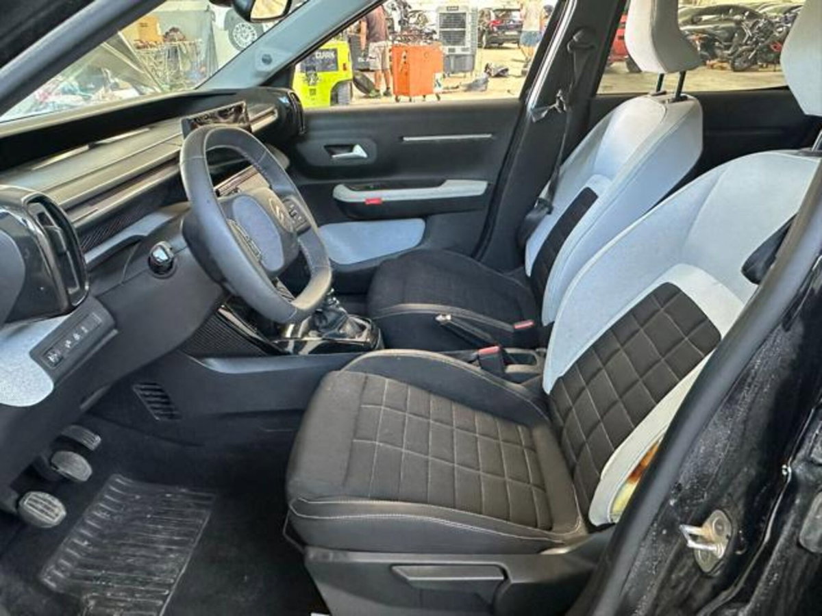Citroen C3 1.2 puretech turbo Max 100cv s&s (13)