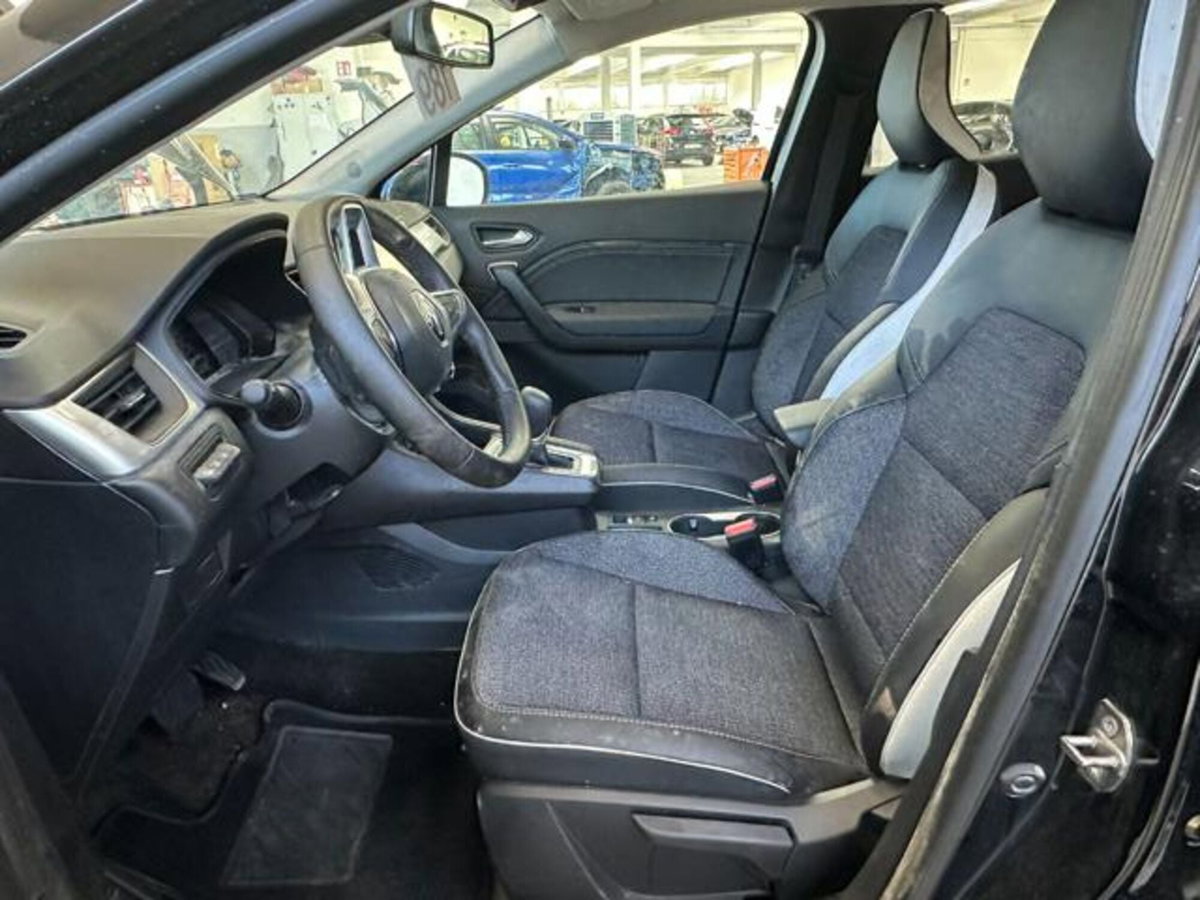 Renault Captur Full Hybrid E-Tech 145 CV Techno (10)