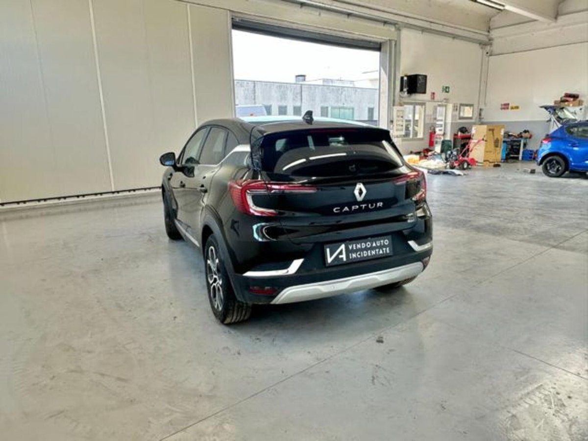 Renault Captur Full Hybrid E-Tech 145 CV Techno (5)