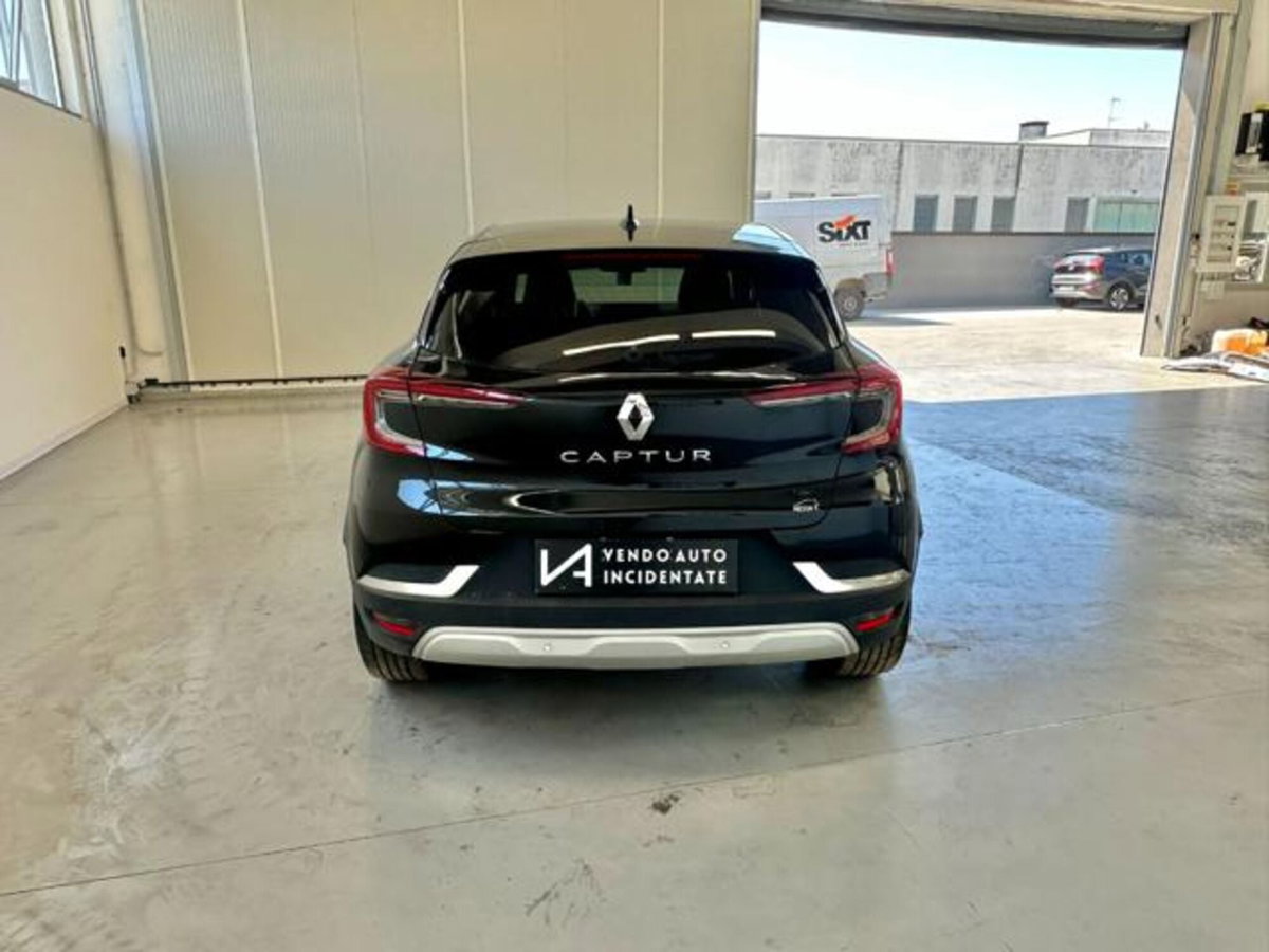 Renault Captur Full Hybrid E-Tech 145 CV Techno (6)