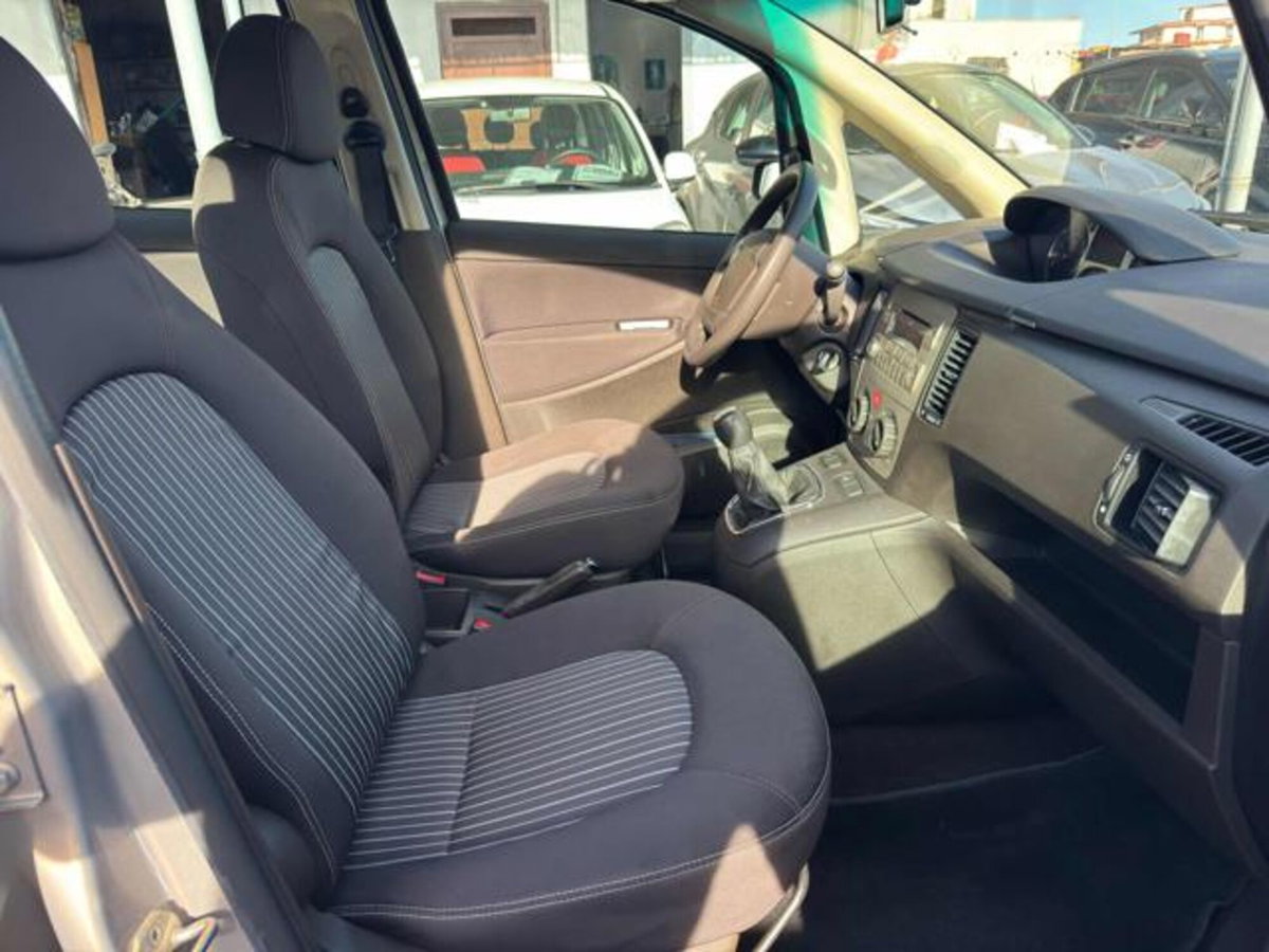 Lancia Musa 1.3 Multijet 16V 70 CV Oro (13)