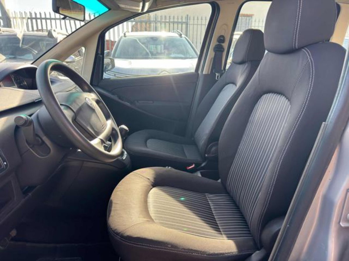 Lancia Musa 1.3 Multijet 16V 70 CV Oro (8)
