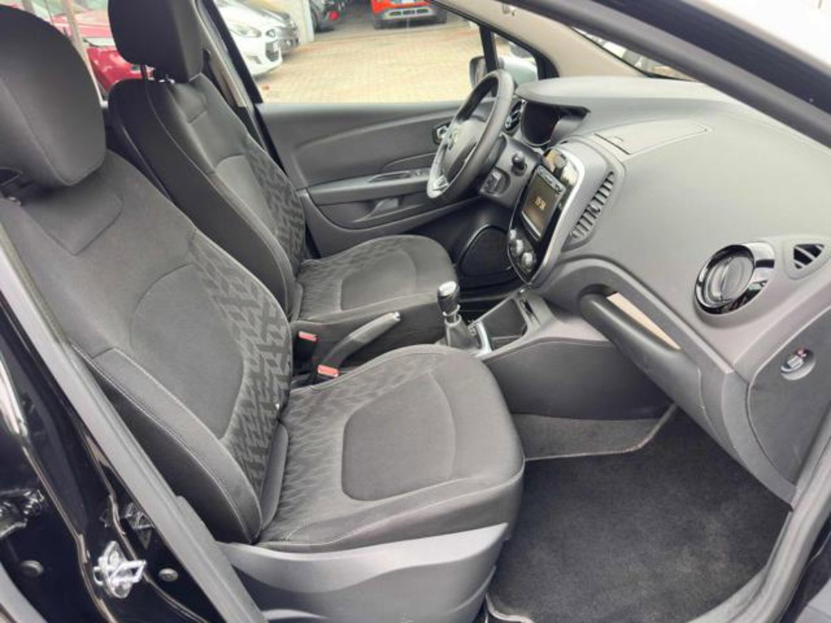 Renault Captur TCe 130 CV FAP Sport Edition2 (8)