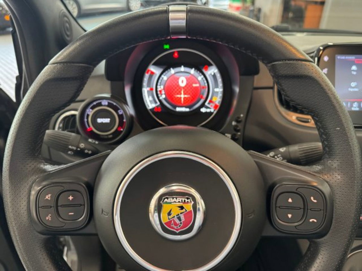 Abarth 595 Cabrio 595 C 1.4 Turbo T-Jet 165 CV Turismo (14)