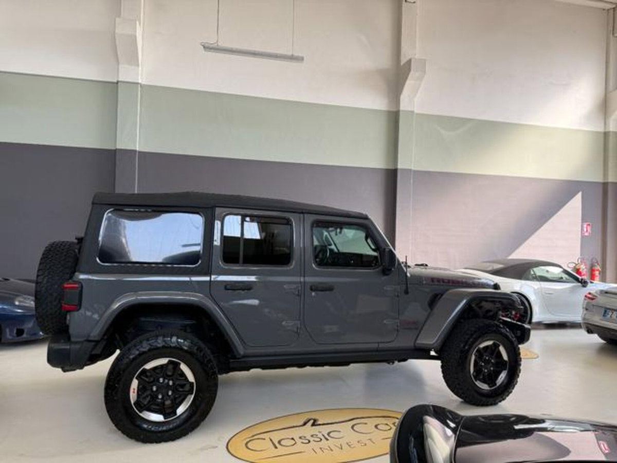 Jeep Wrangler Unlimited 3.6 V6 Rubicon Auto (4)