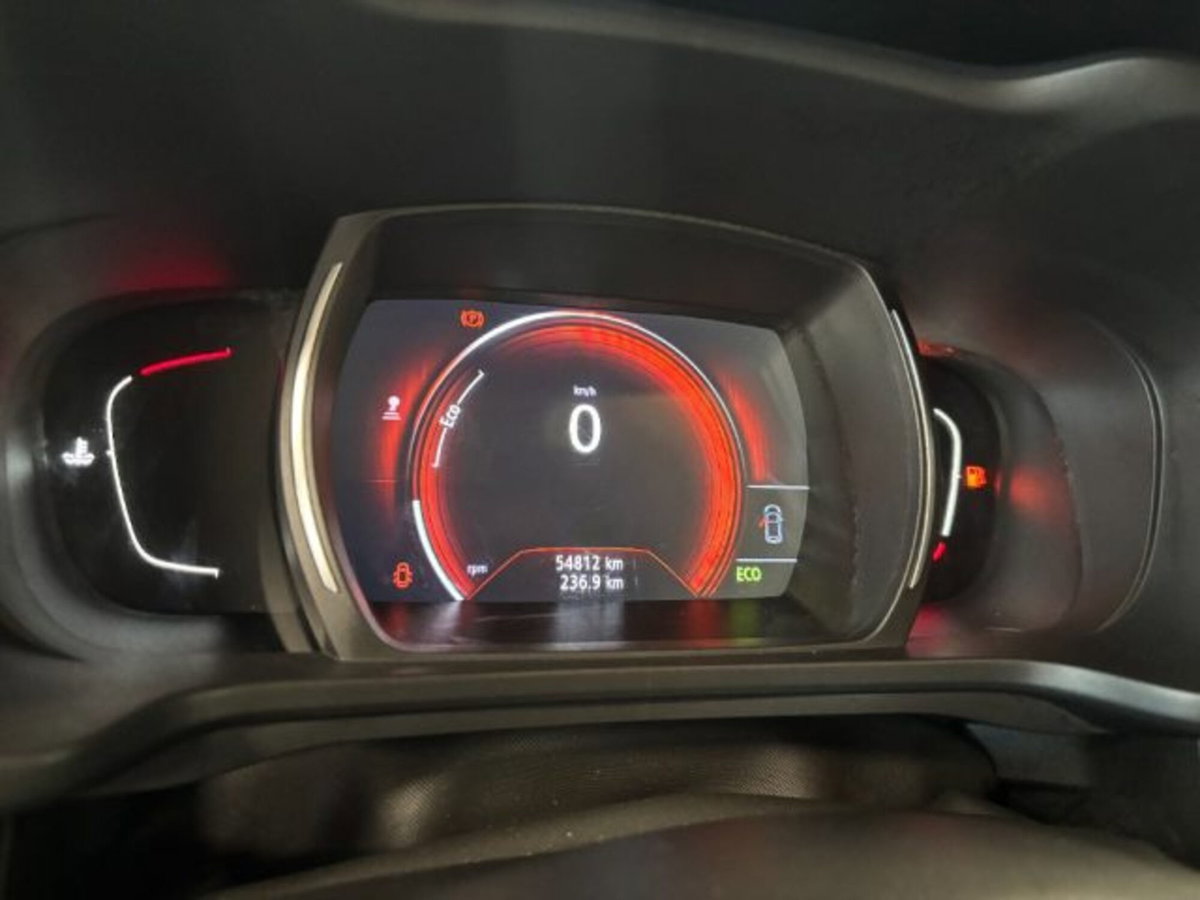 Renault Kadjar 8V 110CV Energy Intens (17)