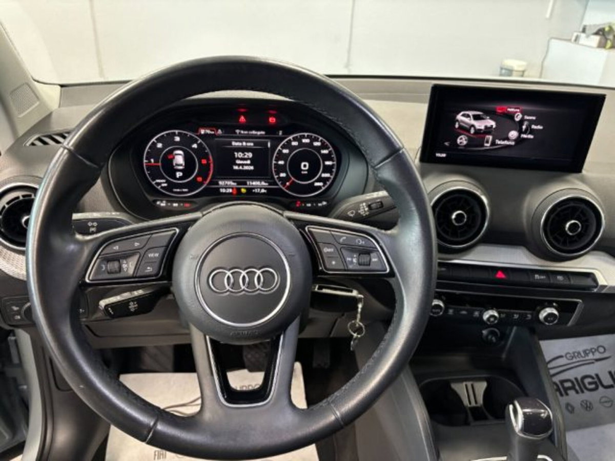 Audi Q2 Q2 35 TDI S tronic Identity Black (20)