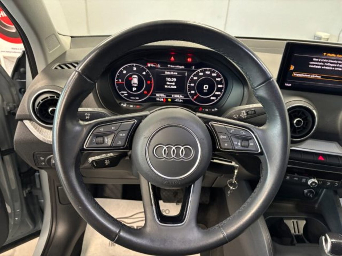 Audi Q2 Q2 35 TDI S tronic Identity Black (7)