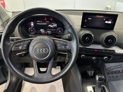 Audi Q2 Q2 35 TDI S tronic Identity Black (8)