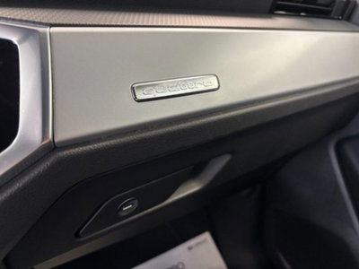 Audi Q3 Sportback 35 TDI quattro S tronic S line edition (14)