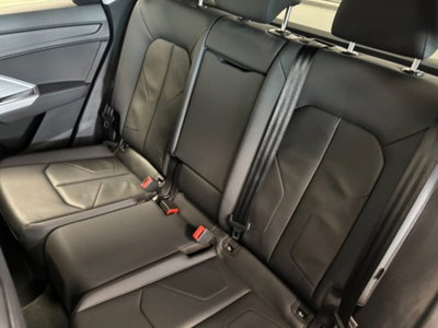 Audi Q3 Sportback 35 TDI quattro S tronic S line edition (18)