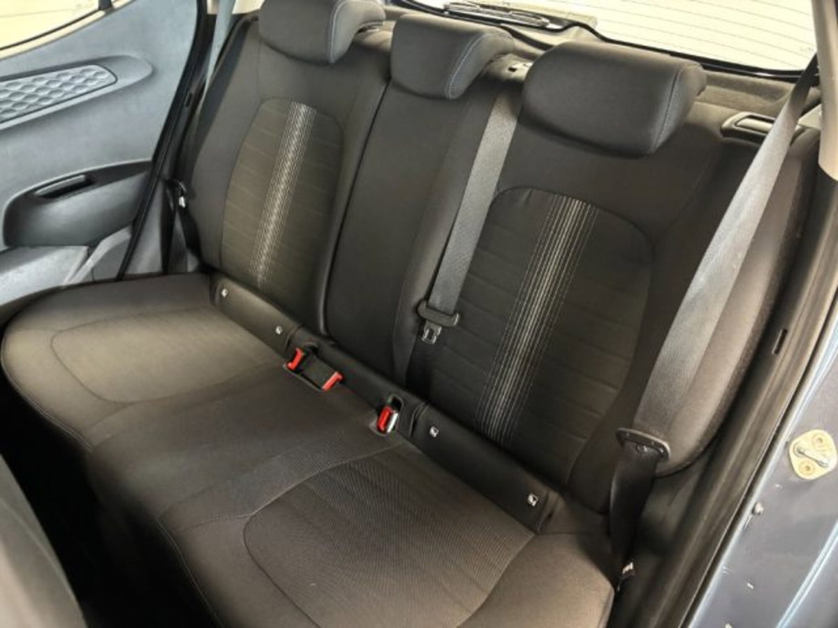 Hyundai i10 1.0 MPI Tech (11)