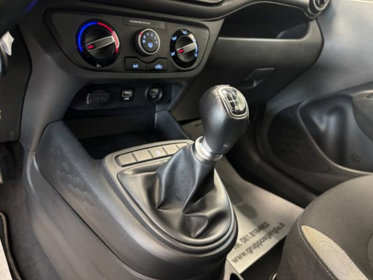 Hyundai i10 1.0 MPI Tech (19)