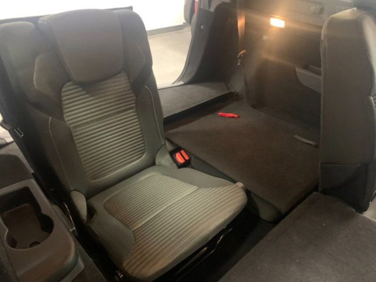 Renault Grand Scénic 1.7 blue dci Intens 120cv (20)