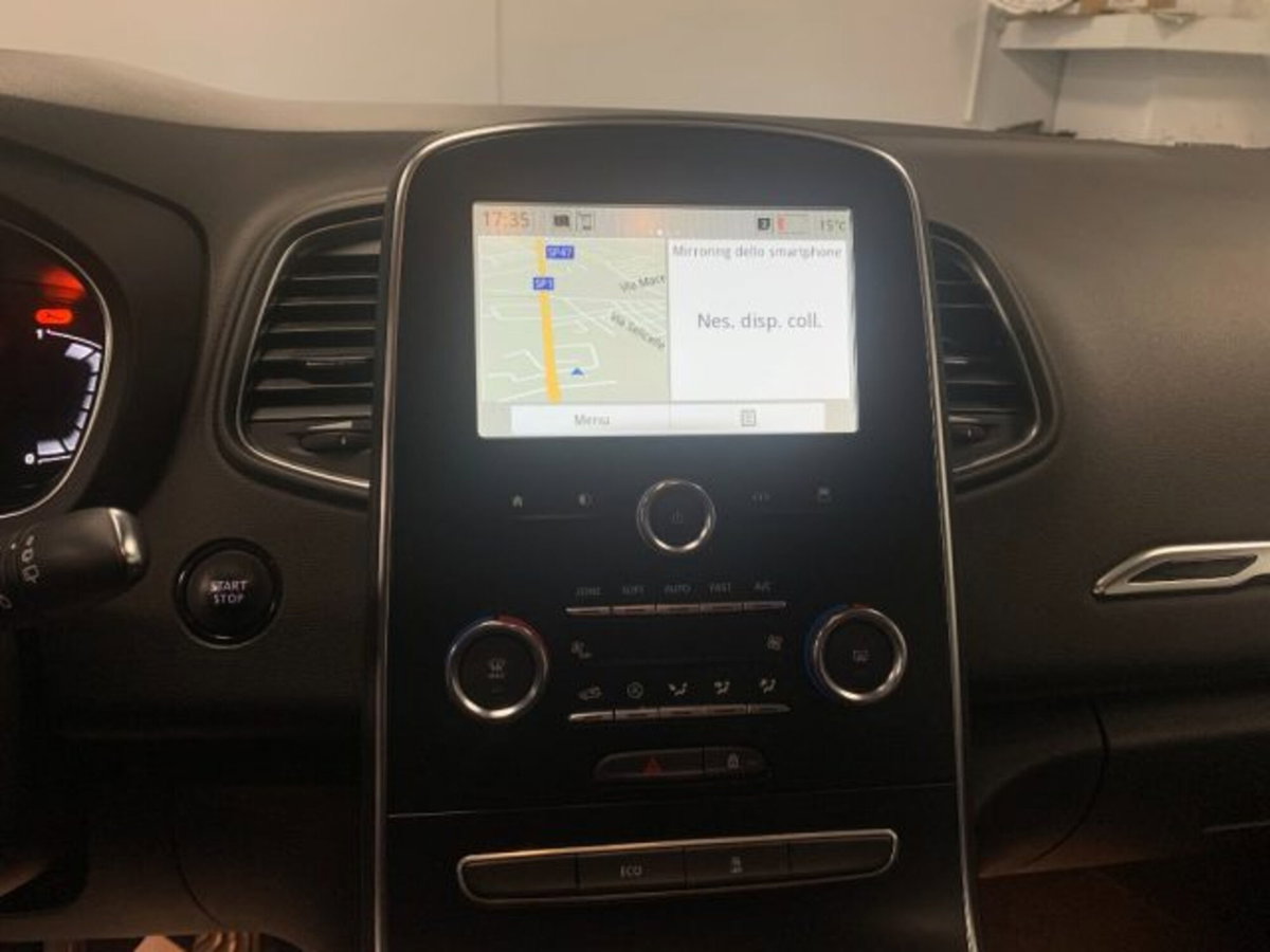 Renault Grand Scénic 1.7 blue dci Intens 120cv (8)
